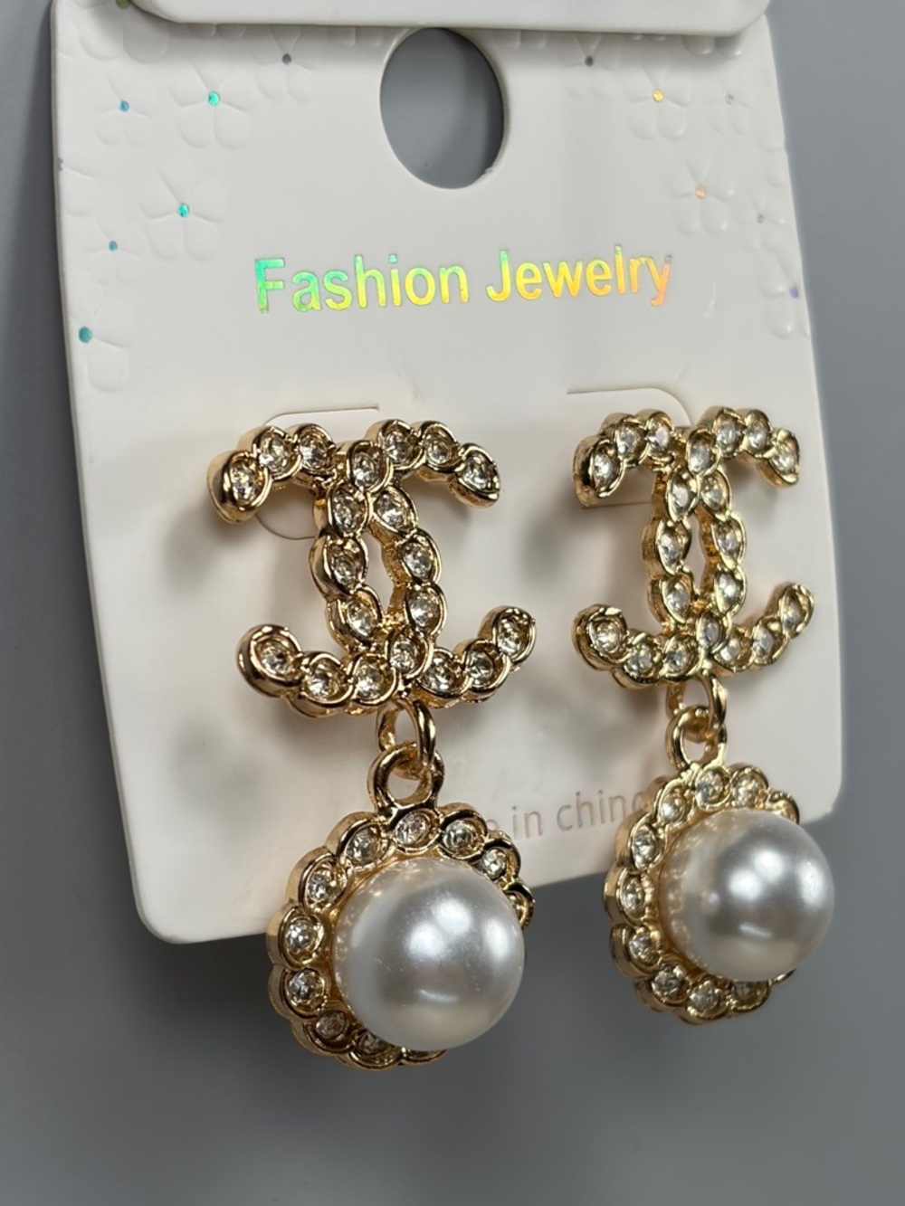 Beautiful Gold Crystal Inlay Pearl Drop Earrings